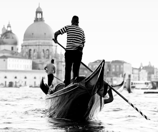 Photo by <a href="https://unsplash.com/@yang121?utm_source=unsplash&utm_medium=referral&utm_content=creditCopyText">Yang Xi</a>