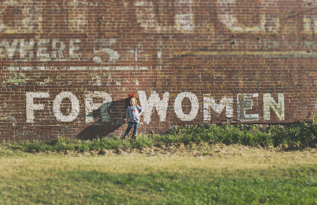 Photo by <a href="https://unsplash.com/@tinymountain?utm_source=unsplash&utm_medium=referral&utm_content=creditCopyText">Katherine Hanlon</a>