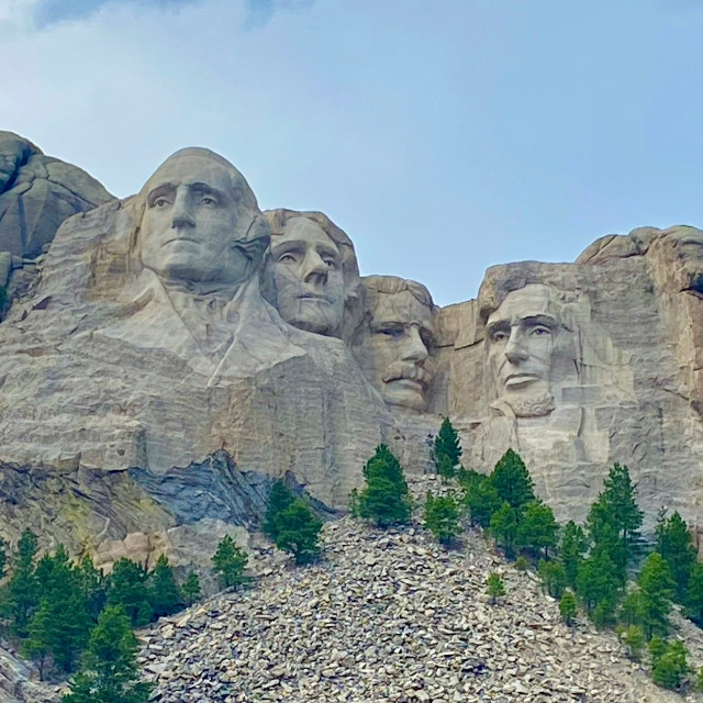 Photo by <a href="https://unsplash.com/@larsy2?utm_source=unsplash&utm_medium=referral&utm_content=creditCopyText">Maria Larsen</a>