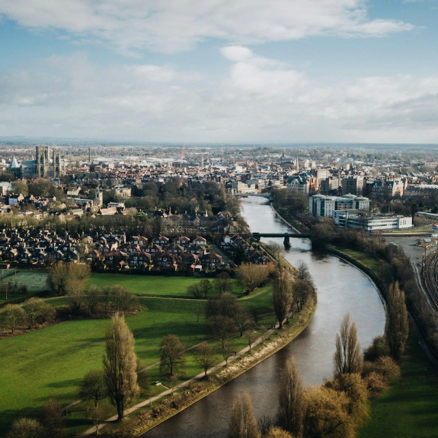 Photo by <a href="https://unsplash.com/@lukeporter?utm_content=creditCopyText&utm_medium=referral&utm_source=unsplash">Luke Porter</a>