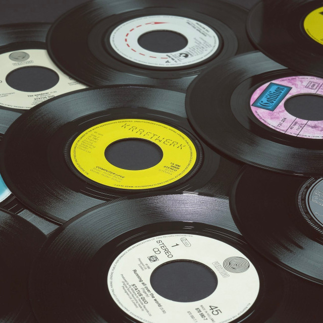 Photo by <a href="https://unsplash.com/@ekrull?utm_source=unsplash&utm_medium=referral&utm_content=creditCopyText">Eric Krull</a>